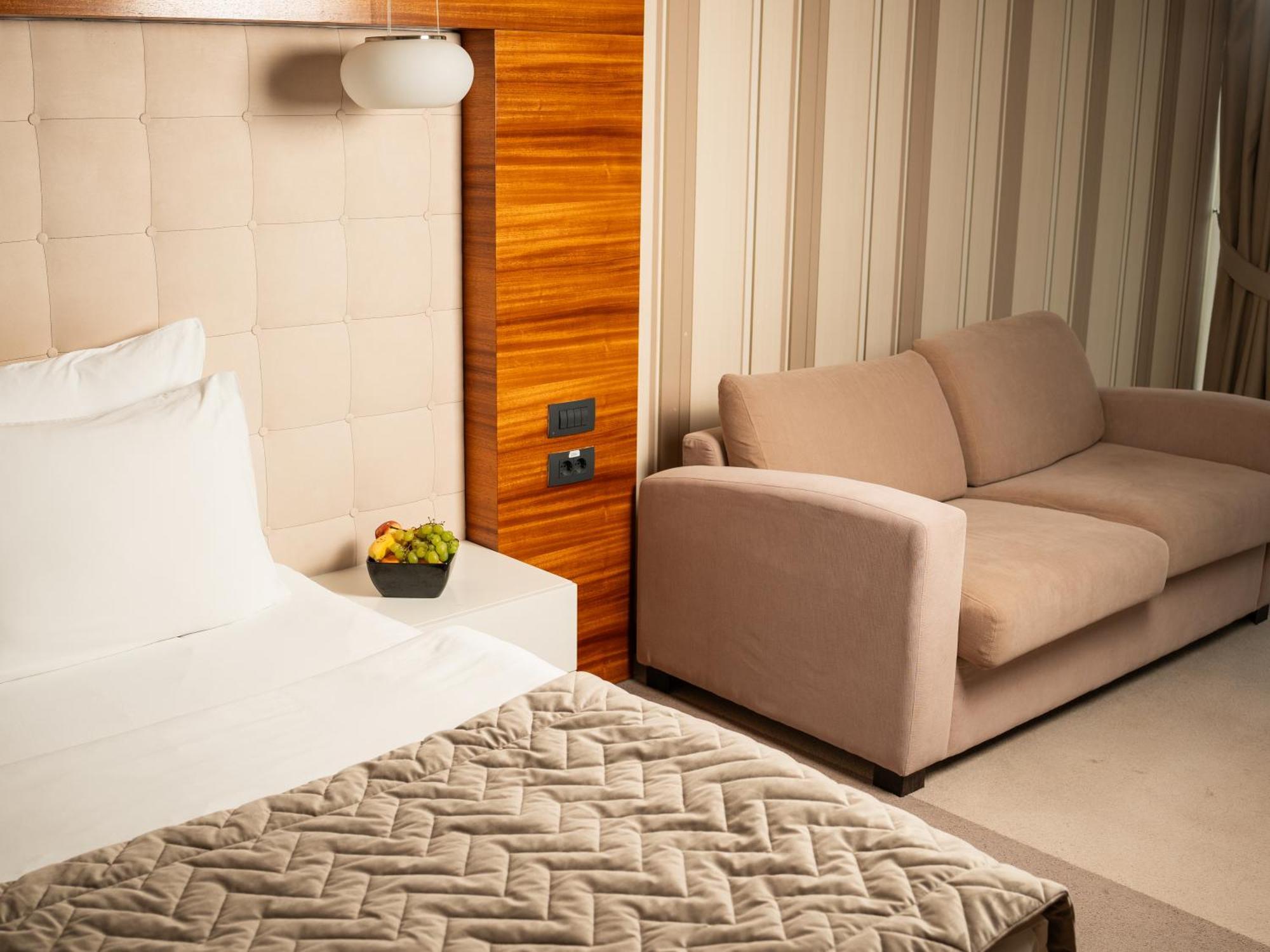 Garni Hotel Centar Novi Sad Extérieur photo